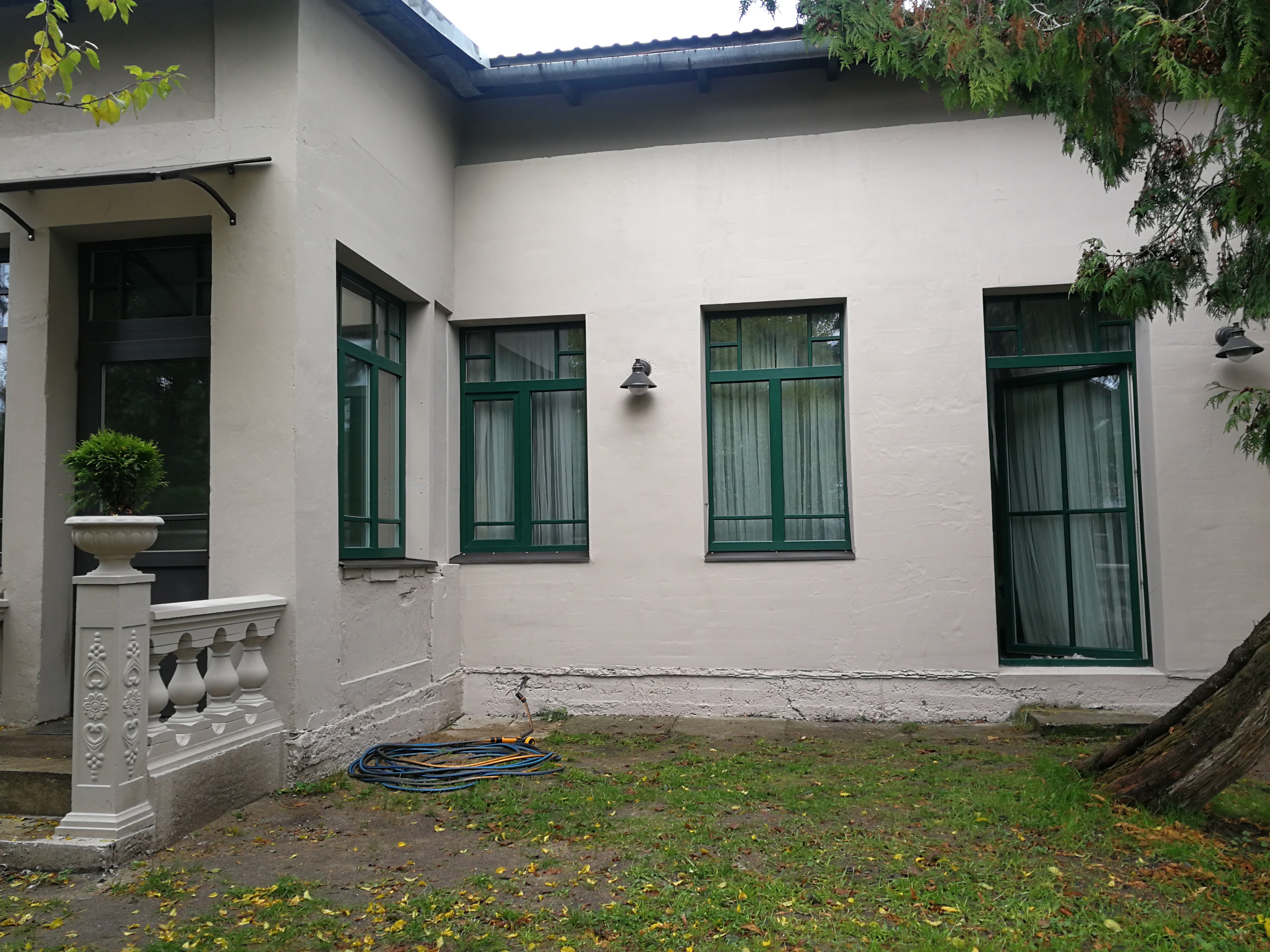 Terrace deck 3mx2,5m.