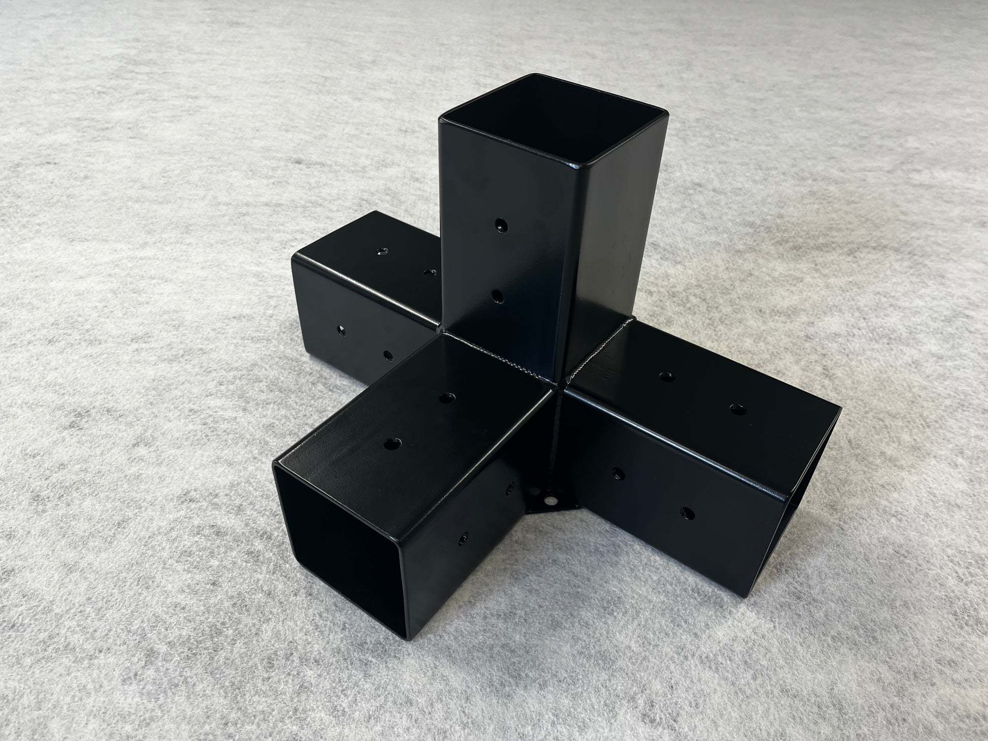 4-way Extender Bracket for Pergola (95x95mm lumber).