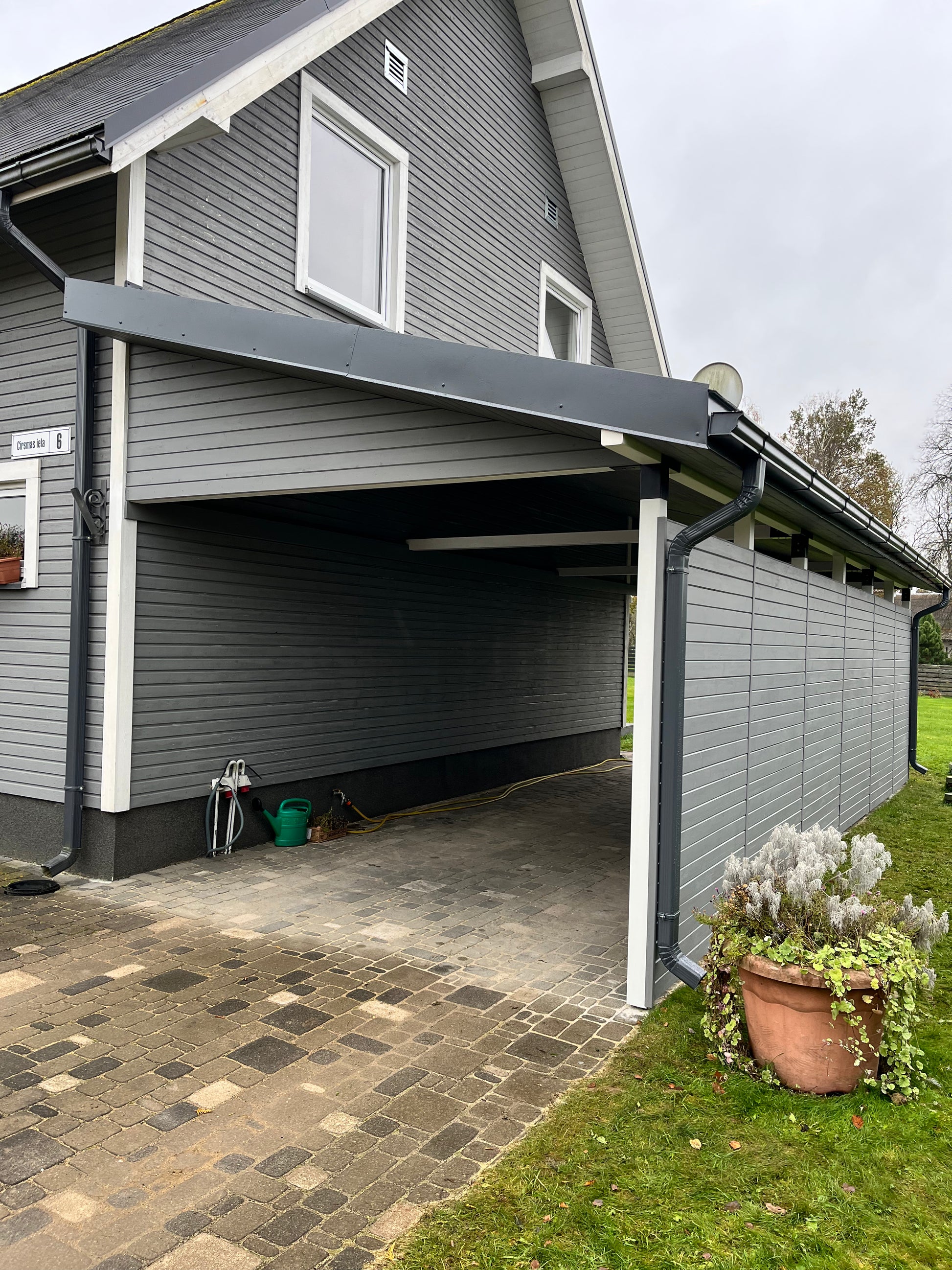 Modular carport 10mx4m.