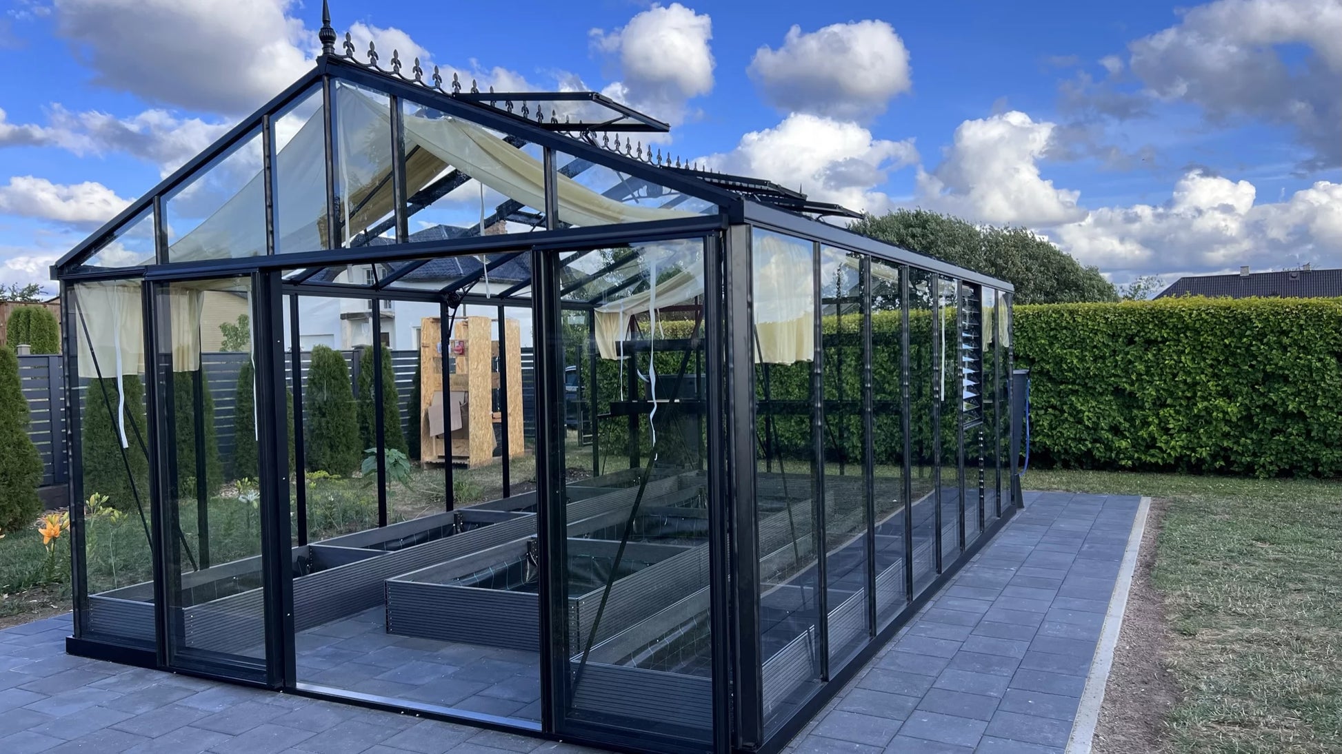 Greenhouse and Garden Raised Beds (Composite WPC).